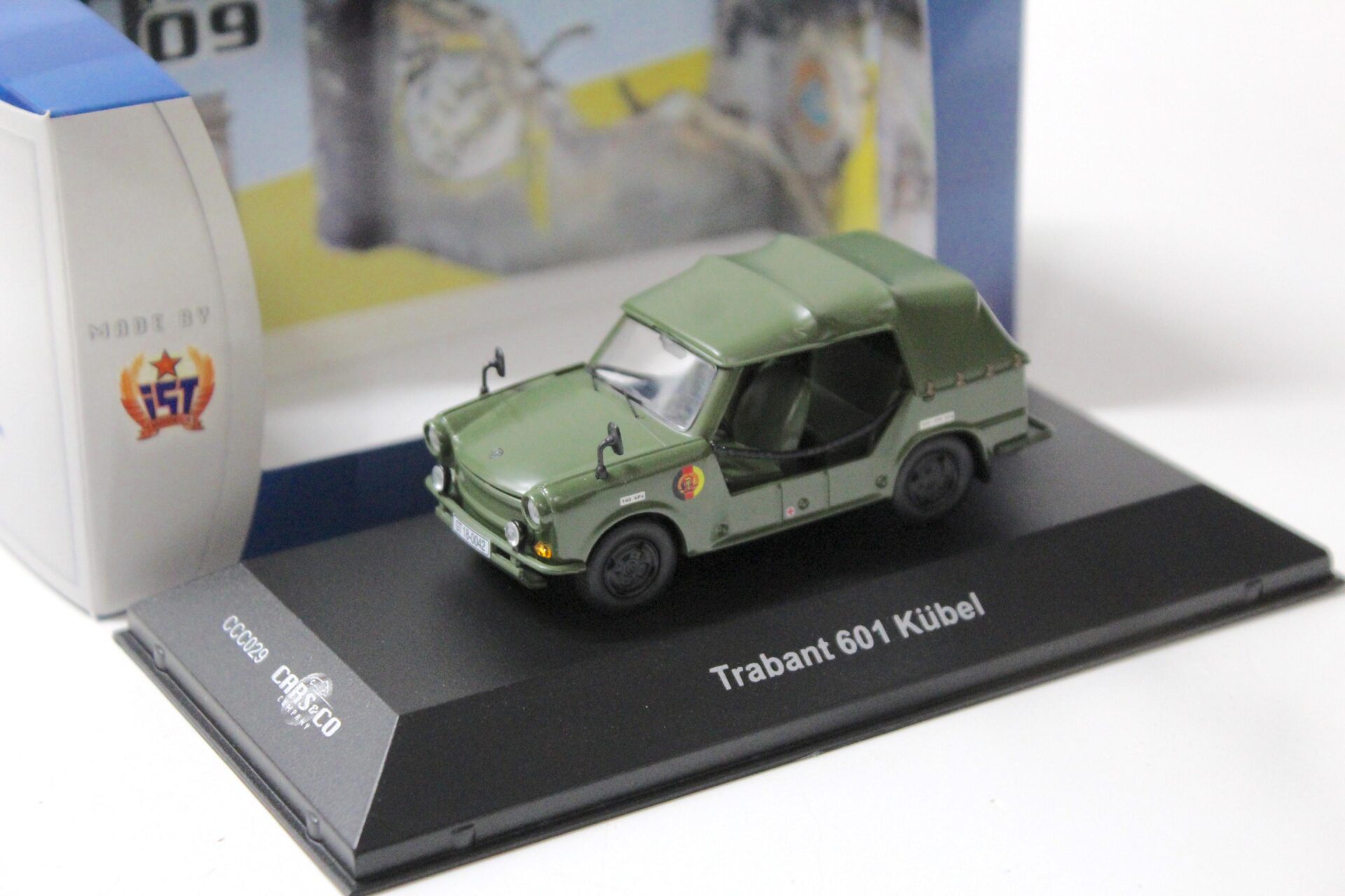 1:43 Cars&Co IST Trabant 601 Kübel Cabrio green