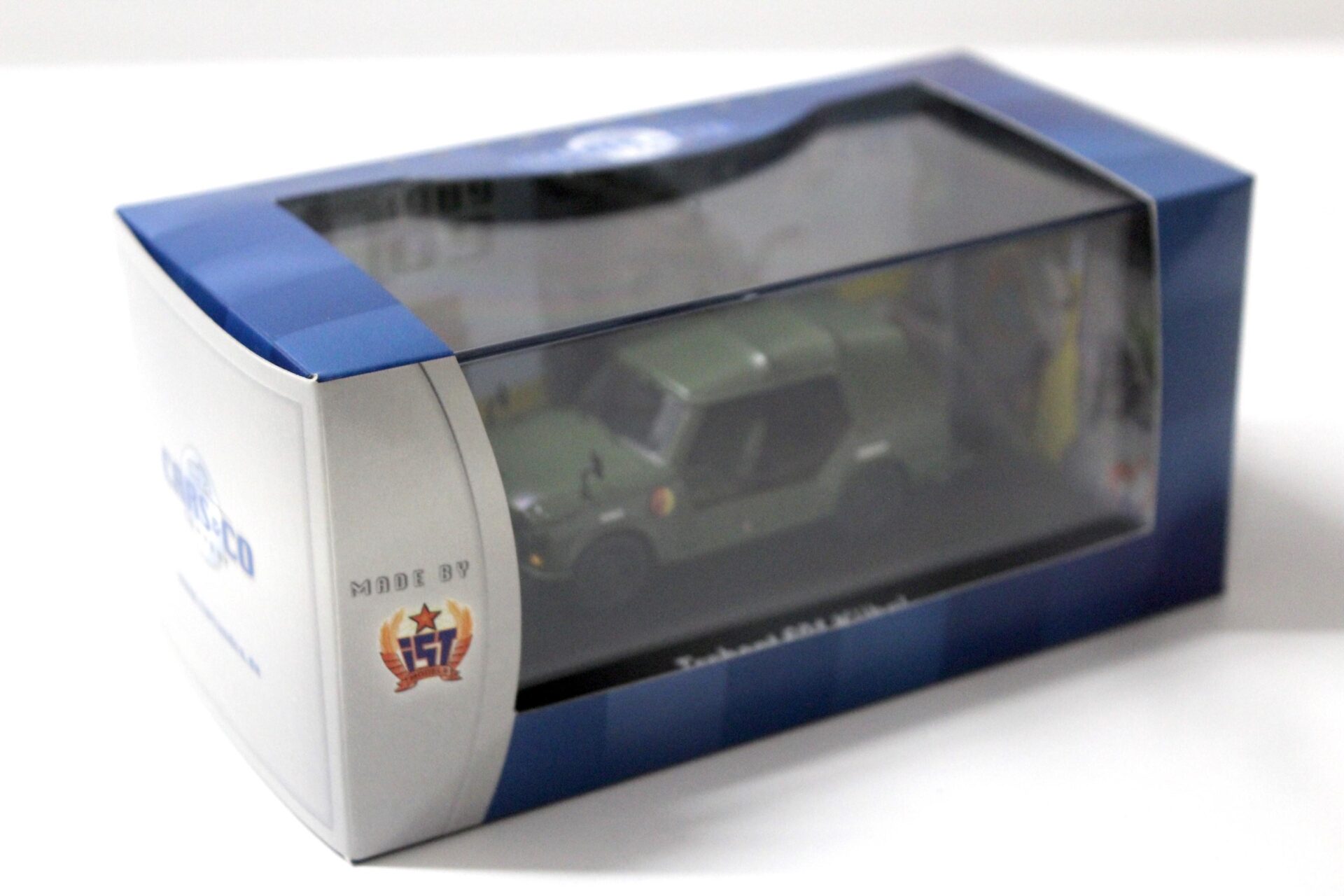 1:43 Cars&Co IST Trabant 601 Kübel Cabrio green