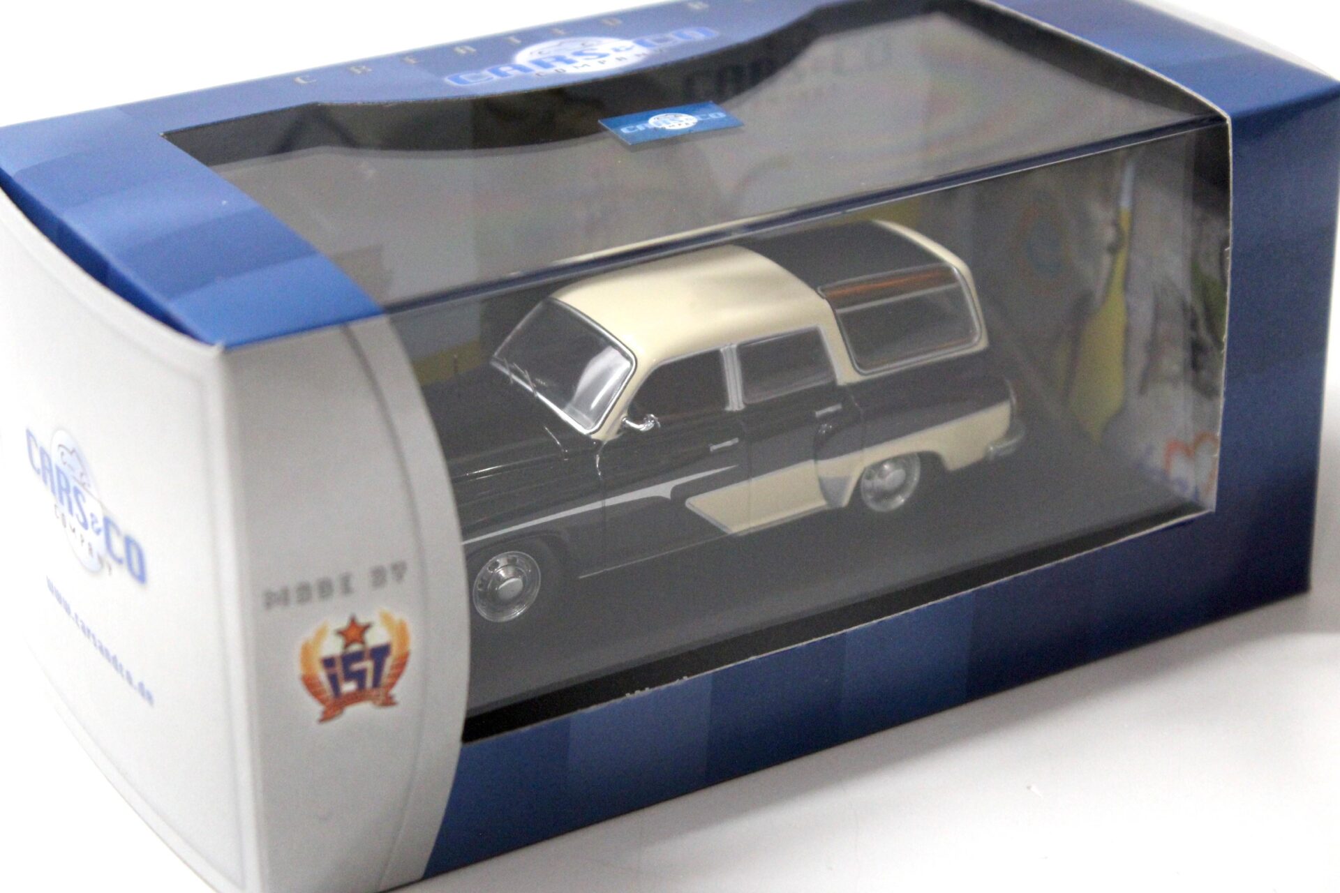 1:43 Cars&Co IST Wartburg Camping 311-5 Kombi 5-Türer 1960 black/ beige