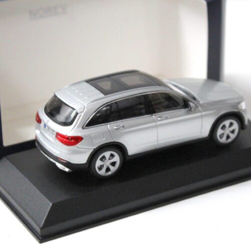 1:43 Norev Mercedes GLC SUV 2015 silver metallic