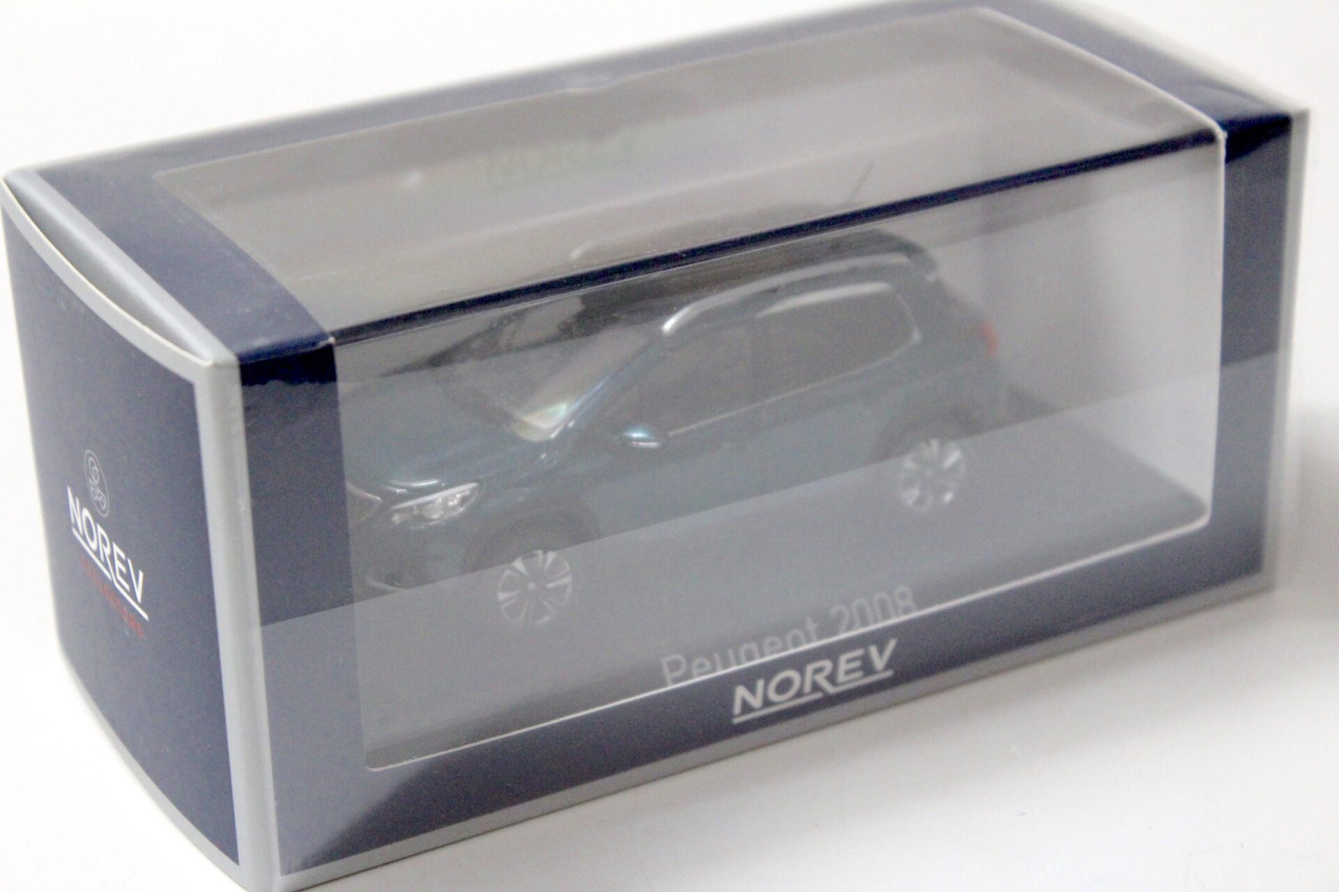 1:43 Norev Peugeot 2008 Emerald Crystal blue 2016