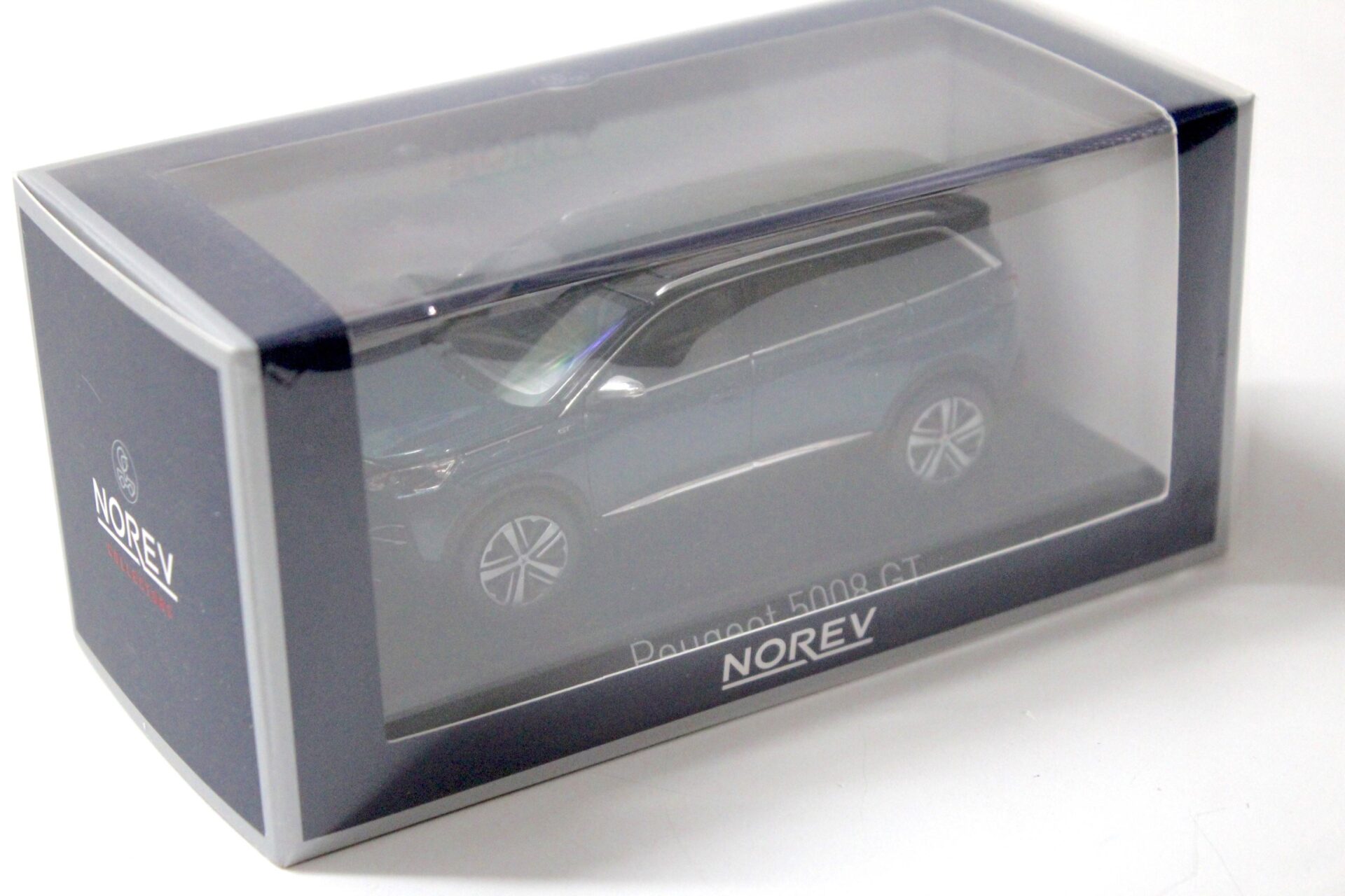 1:43 Norev Peugeot 5008 GT Emerald Crystal blue 2016