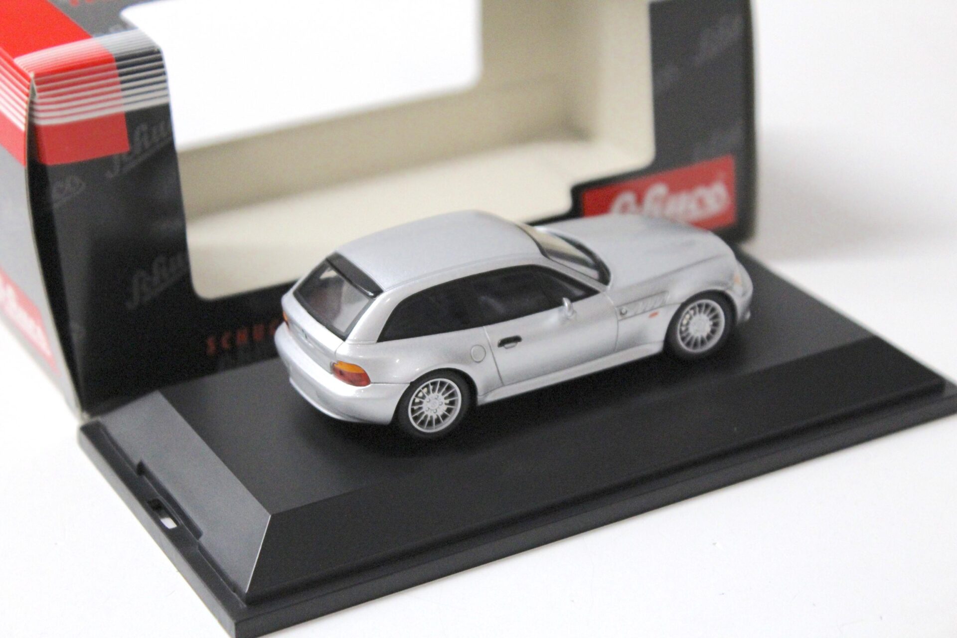1:43 Schuco BMW Z3 Coupe 2.8 silver metallic