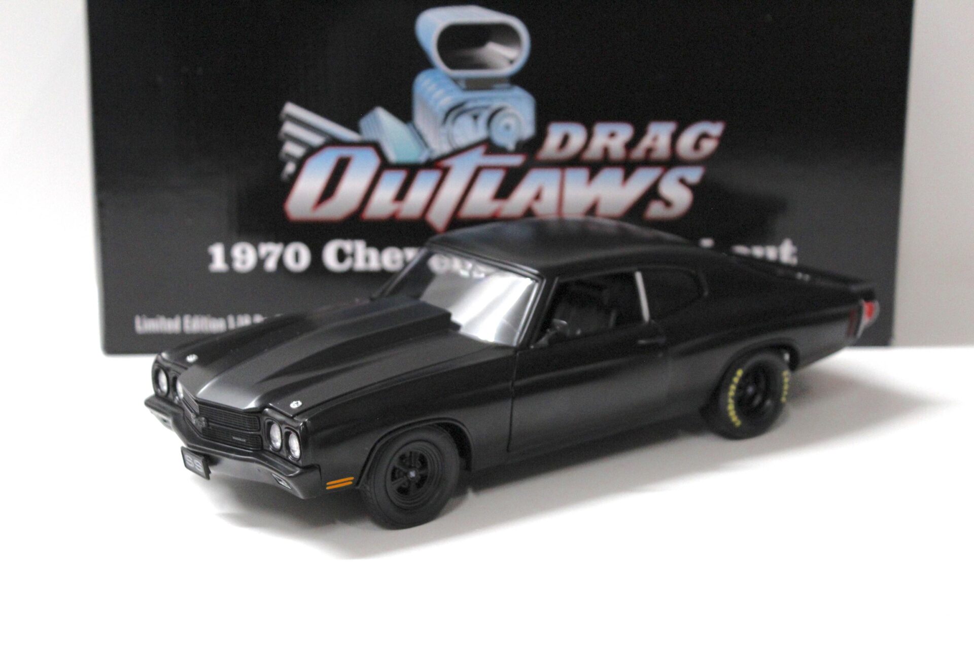 ID 57185 orig.jpg 1:18 ACME 1970 Chevrolet Chevelle SS Powderkeg Drag Outlaws BLACKOUT black