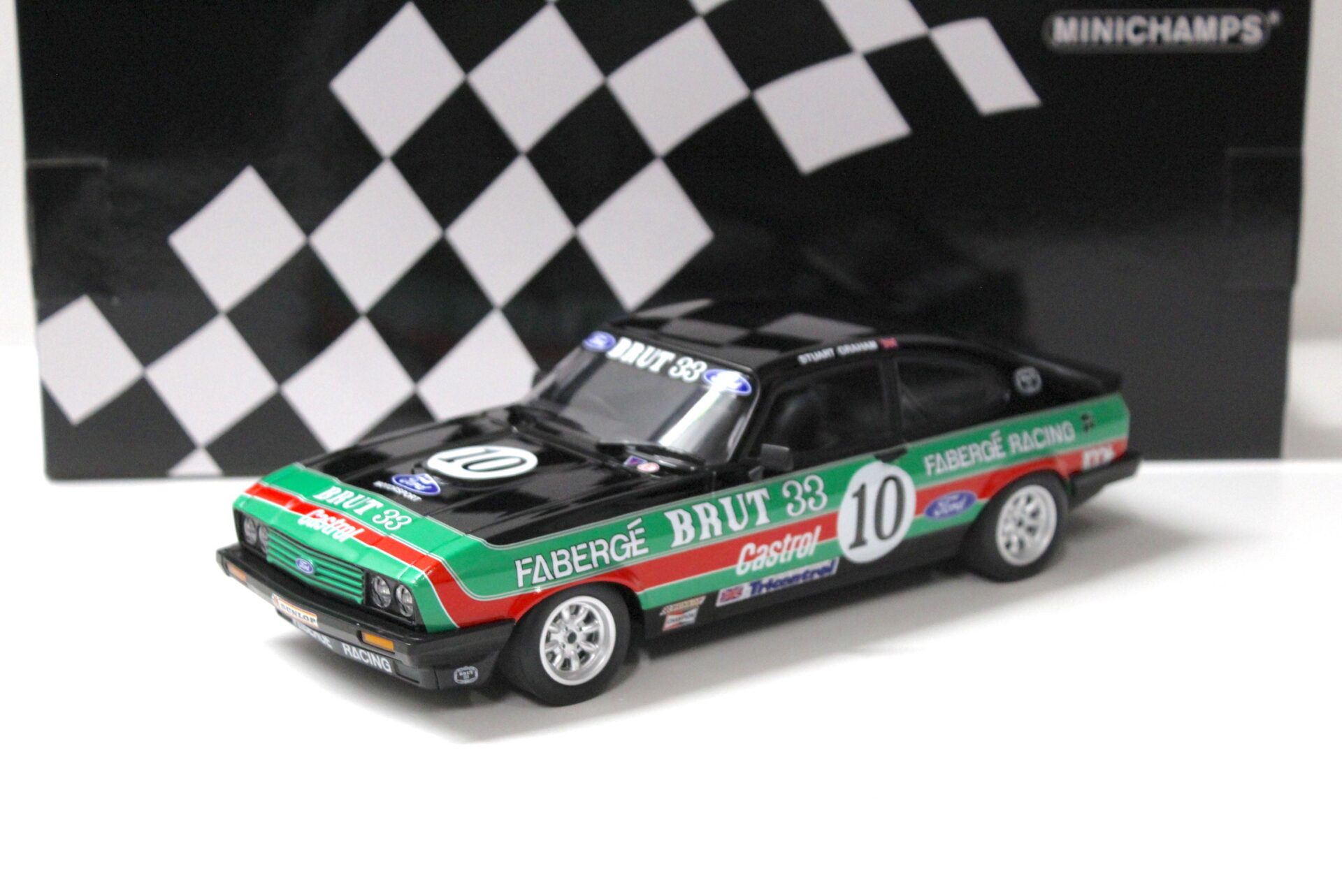 1:18 Minichamps Ford Capri 3.0S Faberge Racing #10 CASTROL Graham 2nd Place BSCC 1979