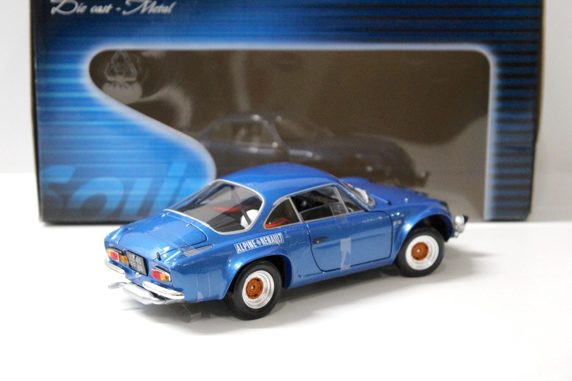 1:18 Solido Renault Alpine A110 1600S blue