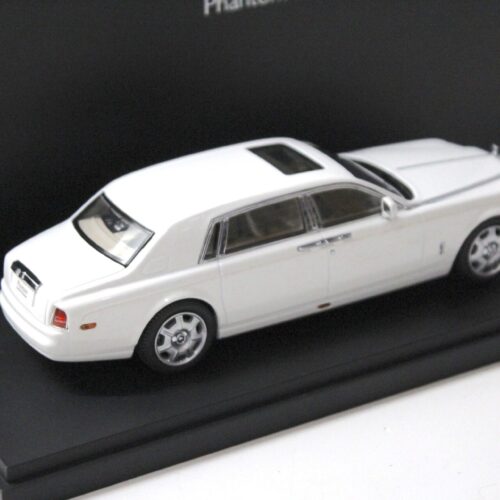 1:43 Kyosho Rolls Royce Phantom EWB English white