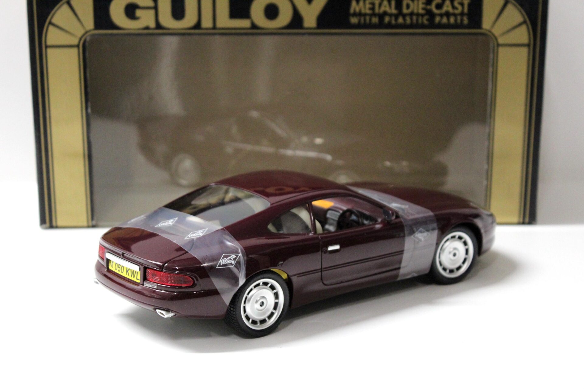 1:18 Guiloy Aston Martin DB7 Coupe dark red