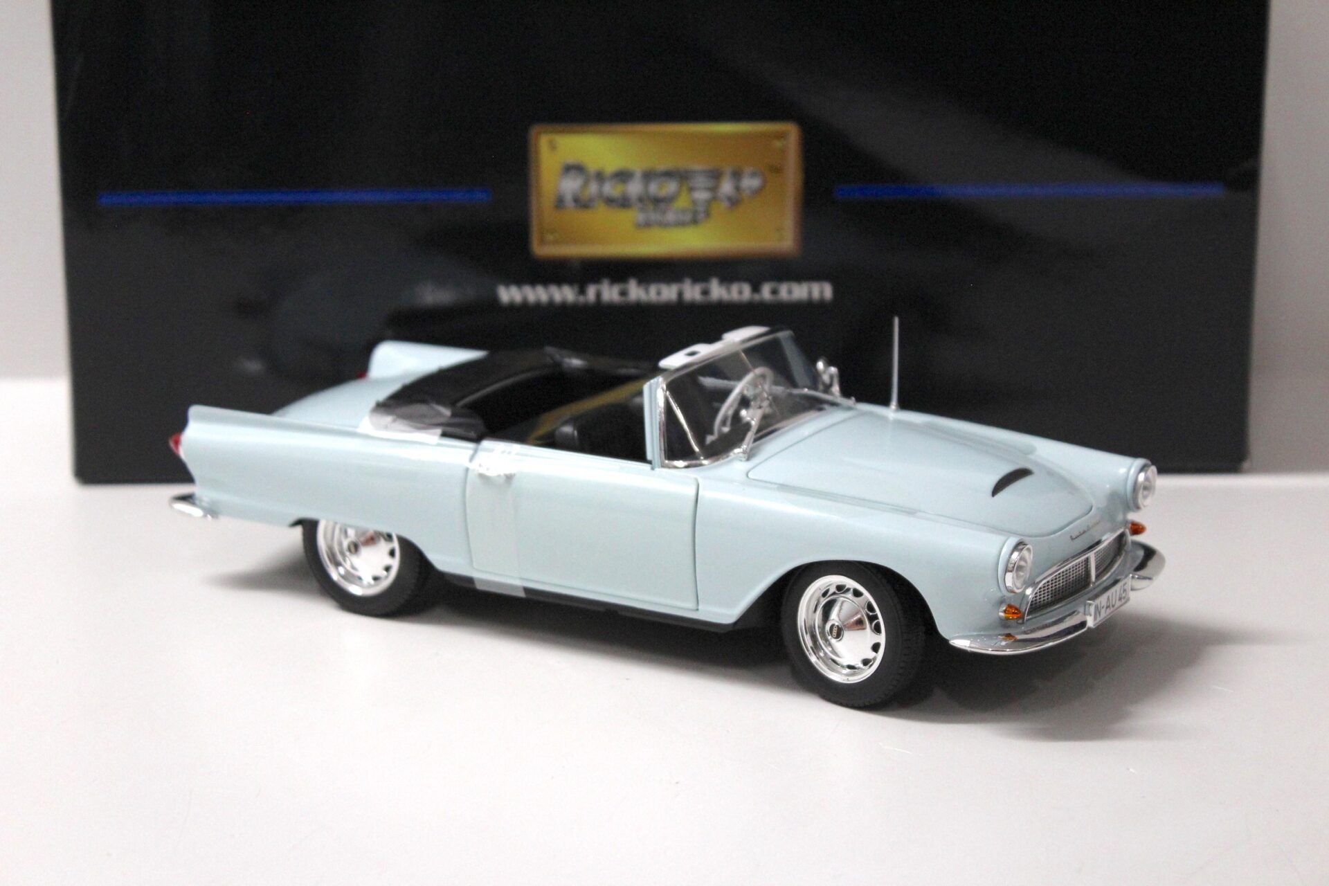 1:18 Ricko Auto Union 1000SP Roadster light blue