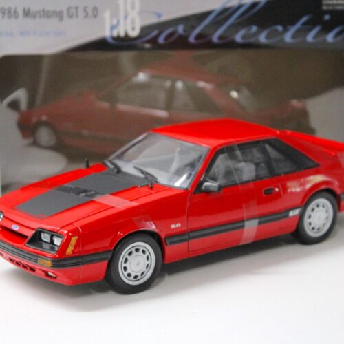 1:18 Welly 1986 Ford Mustang GT 5.0 Coupe red/ black