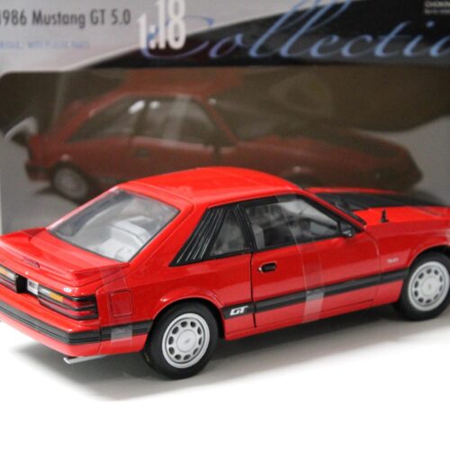 1:18 Welly 1986 Ford Mustang GT 5.0 Coupe red/ black