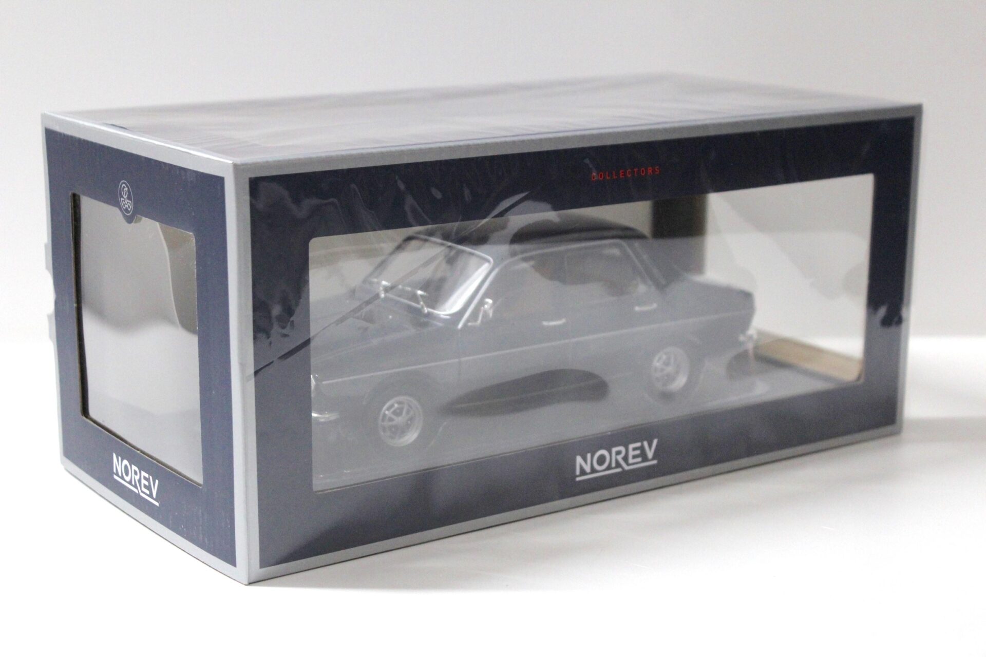 1:18 Norev Renault 12 TS dark blue 1973