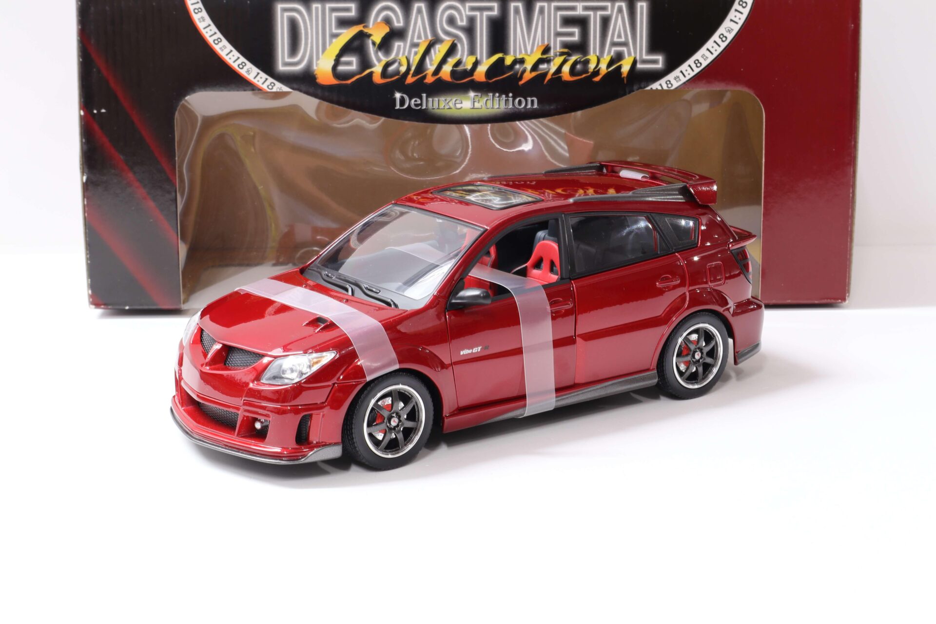 1:18 Road Signature Pontiac Vibe GTR red metallic 2003