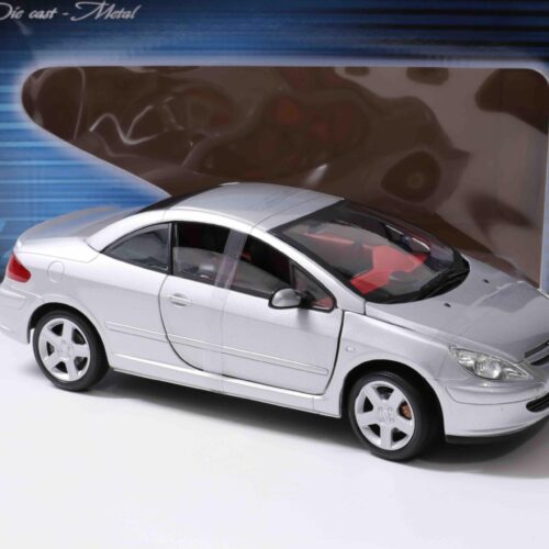 1:18 Solido Peugeot 307 CC Cabriolet closed Top silver