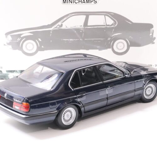 1:18 Minichamps BMW 730i (E32) Limousine 1986 dark blue metallic