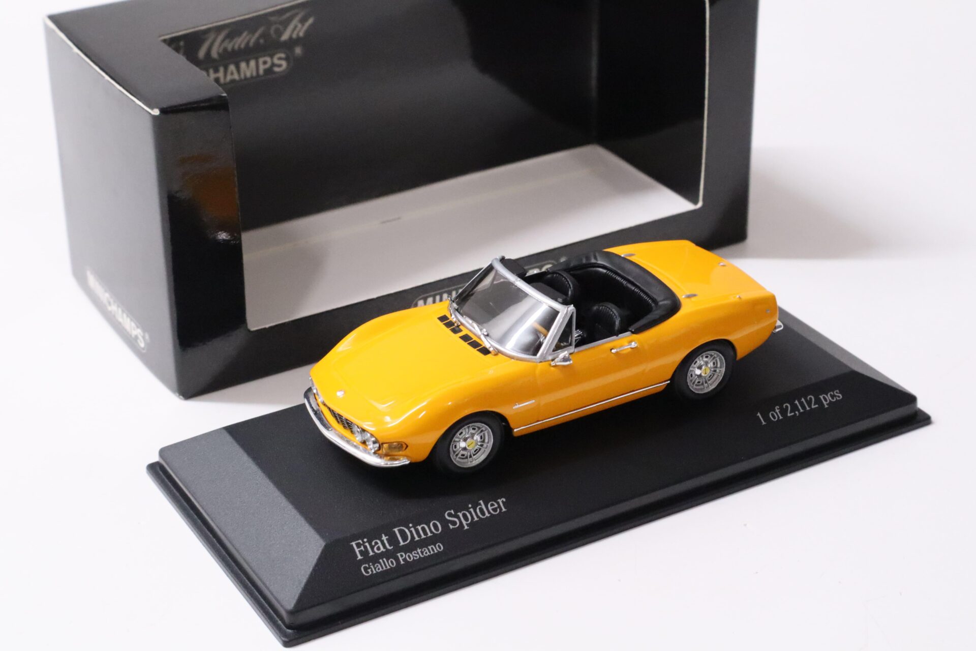 1:43 Minichamps Fiat Dino Spider 1972 Giallo Postano yellow
