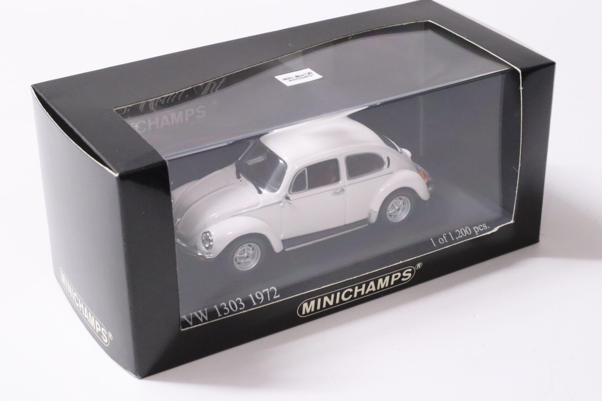 1:43 Minichamps VW Käfer 1303 Limousine 1972 Alpin white