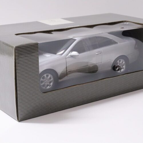 1:18 Kyosho Mercedes CLK Coupe silver DEALER VERSION