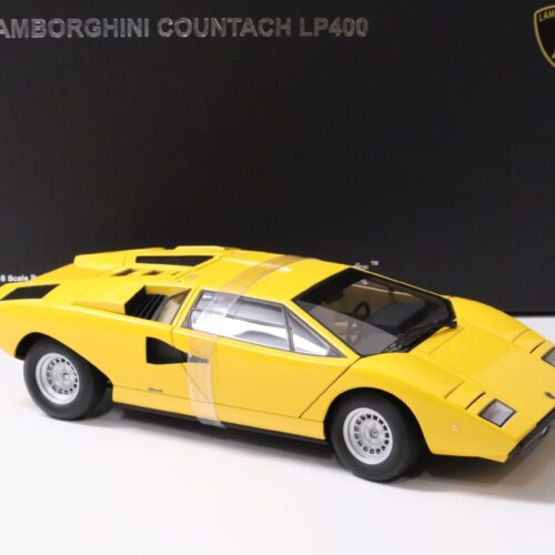1:18 AUTOart Lamborghini Countach LP400 Coupe yellow