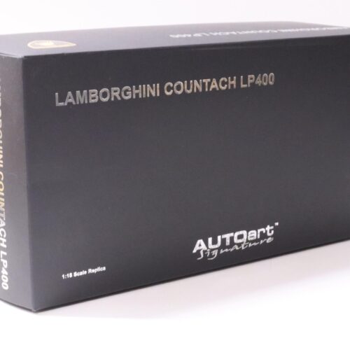 1:18 AUTOart Lamborghini Countach LP400 Coupe yellow