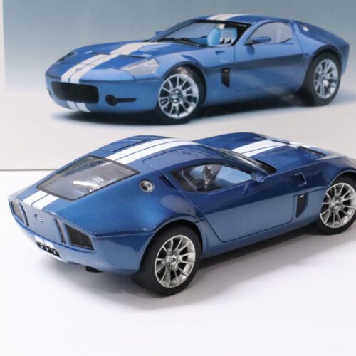 1:18 AUTOart Ford Shelby GR-1 Concept Guardsman blue/ white stripes - Image 3