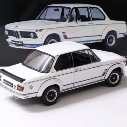 1:18 AUTOart BMW 2002 Turbo white