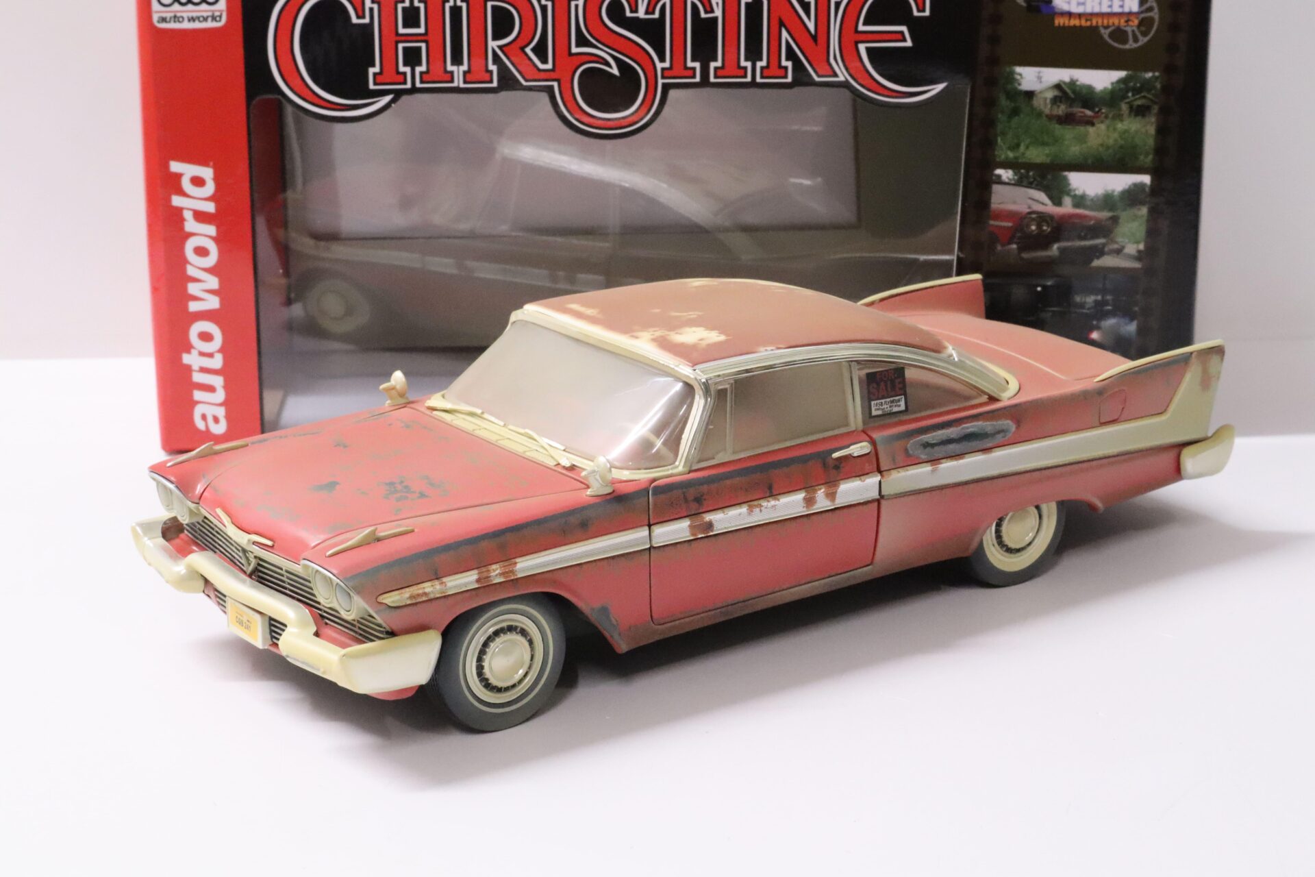 1:18 Auto World 1958 Plymouth Fury CHRISTINE An Evil dirty Version/ red