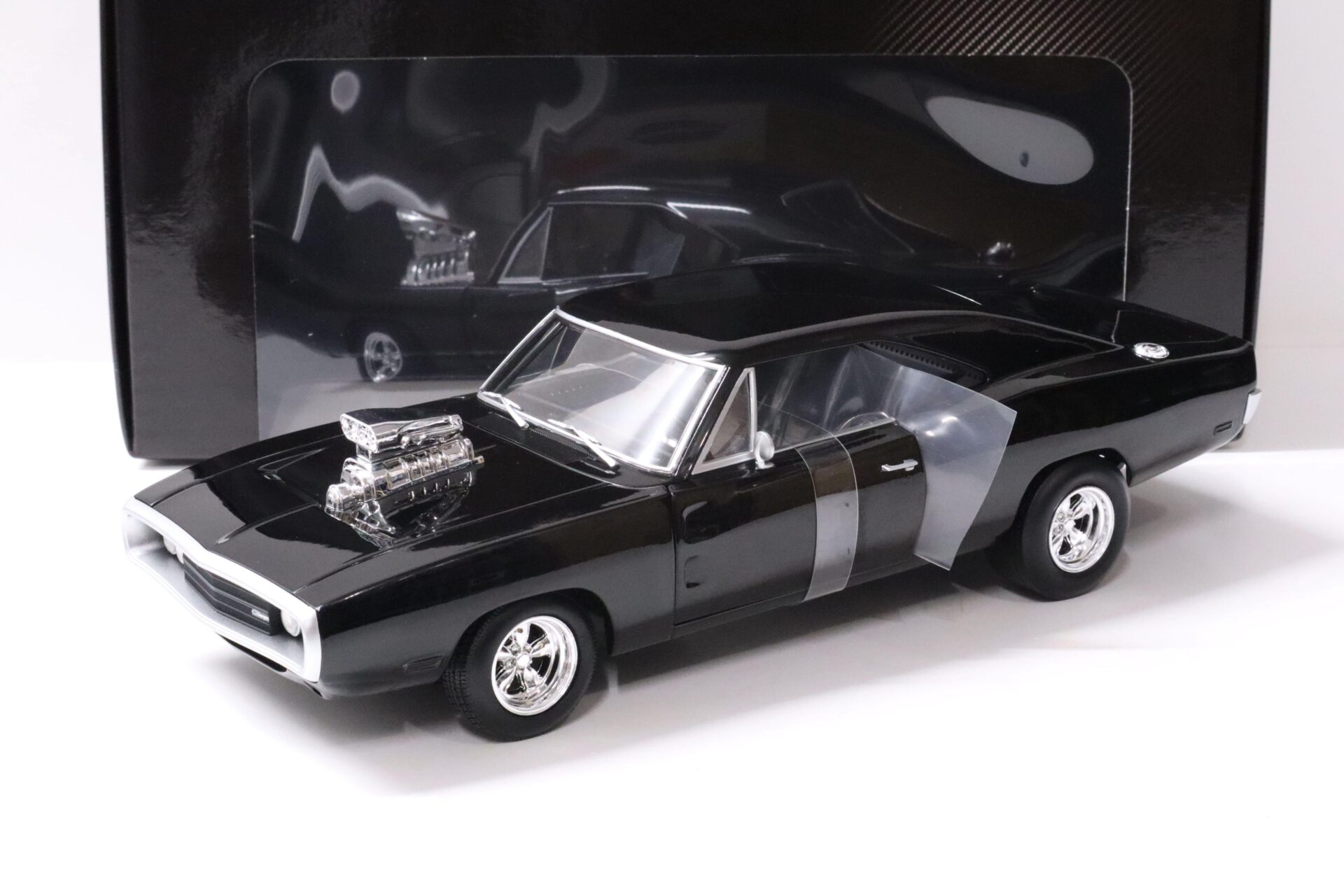 1:18 Hot Wheels 1970 Dodge Charger "The Fast and the Furious" black