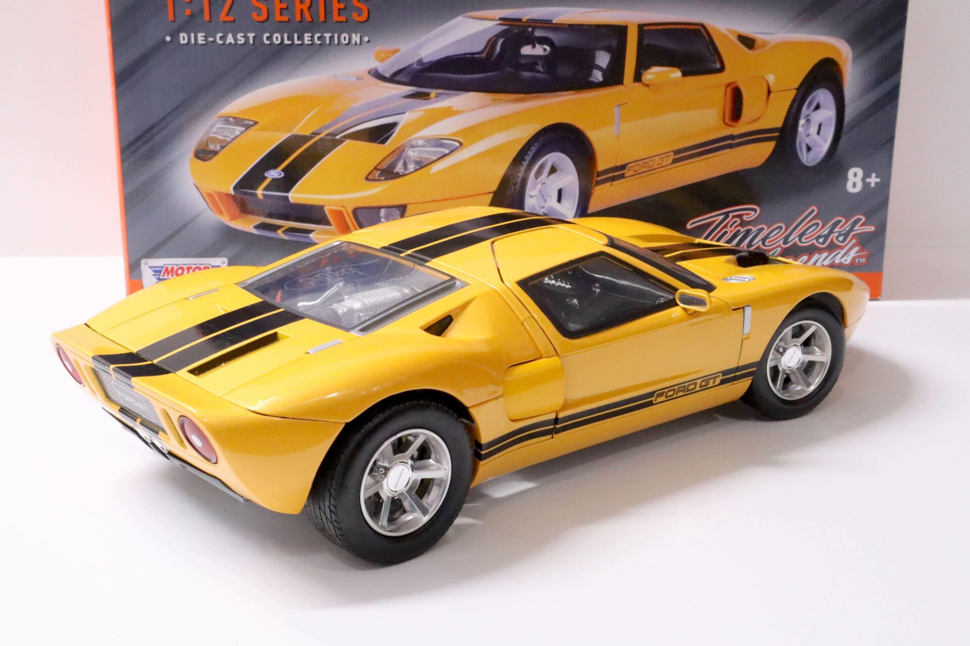 1:12 Motor Max Ford GT Concept 2004 orange/ black stripes