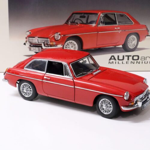 1:18 AUTOart MGB GT Coupe MKII 1969 red