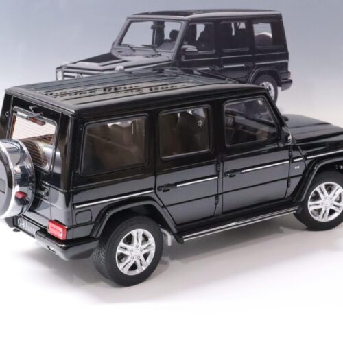 1:18 AUTOart Mercedes G-Klasse G500 W463 Facelift 2012 black