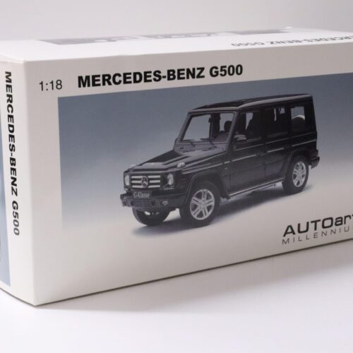 1:18 AUTOart Mercedes G-Klasse G500 W463 Facelift 2012 black