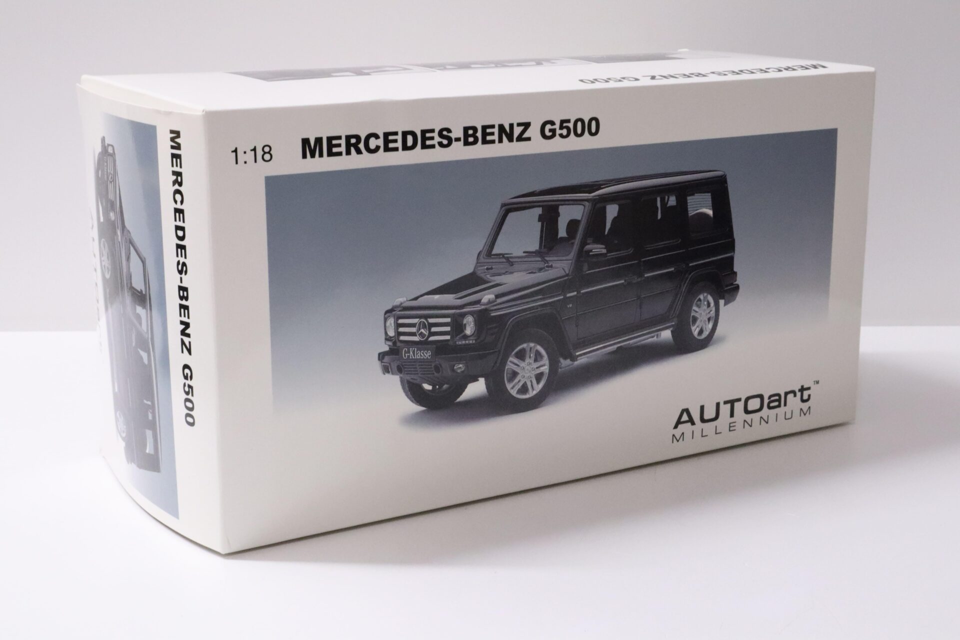 1:18 AUTOart Mercedes G-Klasse G500 W463 Facelift 2012 black