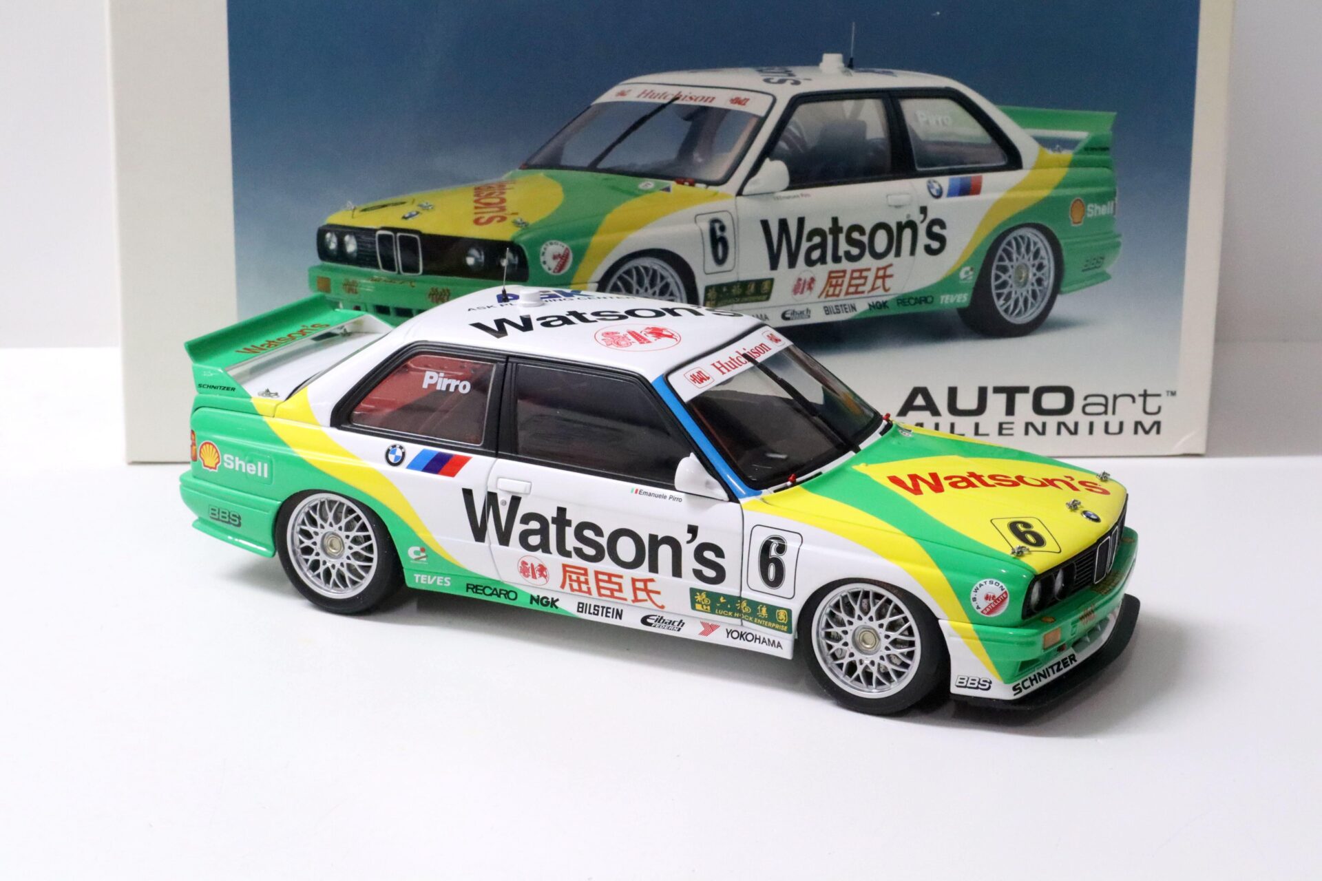 1:18 AUTOart BMW M3 E30 Grand Prix GP Macau 1991 WatsonÂ´s PIRRO #6