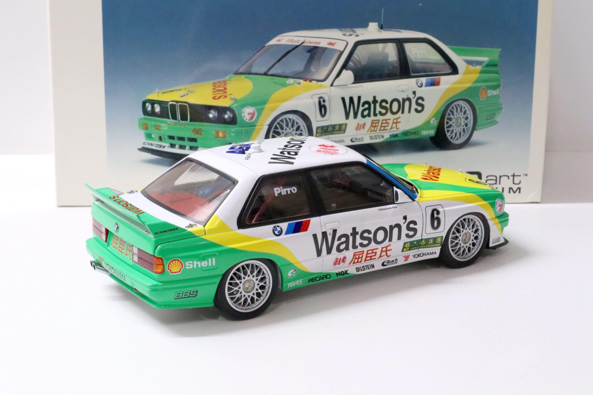1:18 AUTOart BMW M3 E30 Grand Prix GP Macau 1991 WatsonÂ´s PIRRO #6
