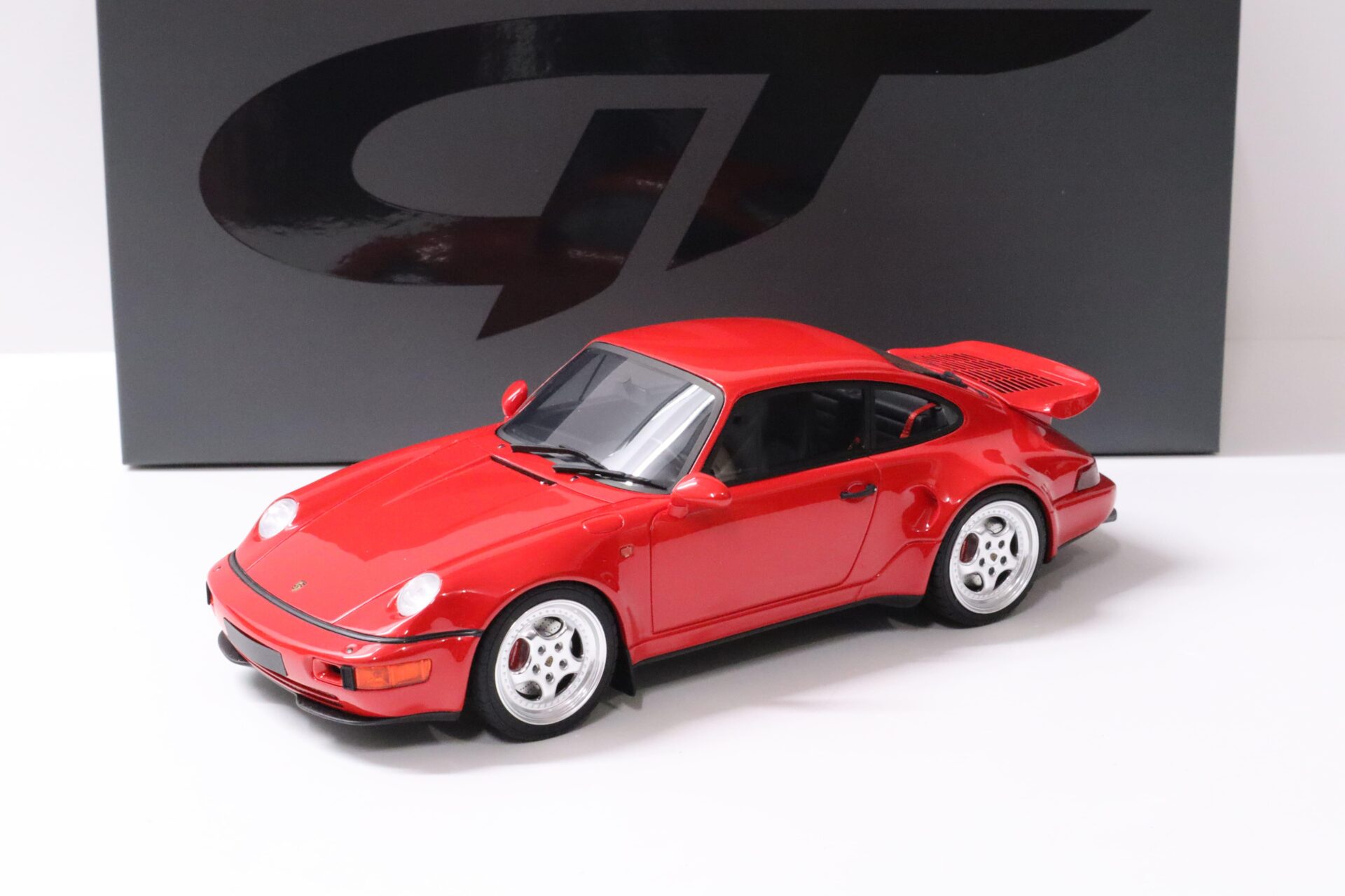 1:18 GT Spirit GT328 Porsche 911 (964) Turbo S Coupe Flachbau Flatnose red