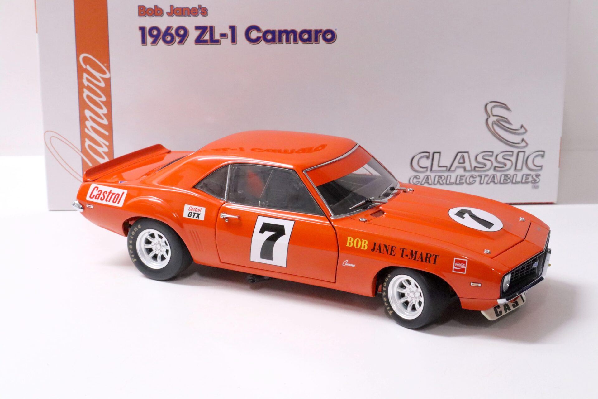 1:18 Classic Carlectables 1969 Chevrolet ZL-1 Camaro Bob Jane #7 orange