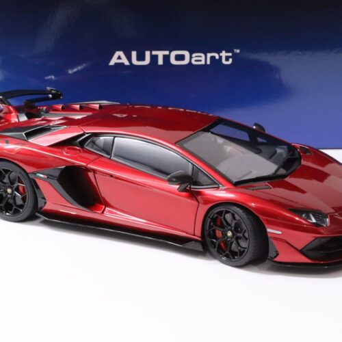 1:18 AUTOart Lamborghini Aventador SVJ 2019 Rosso Efesto/ metallic red