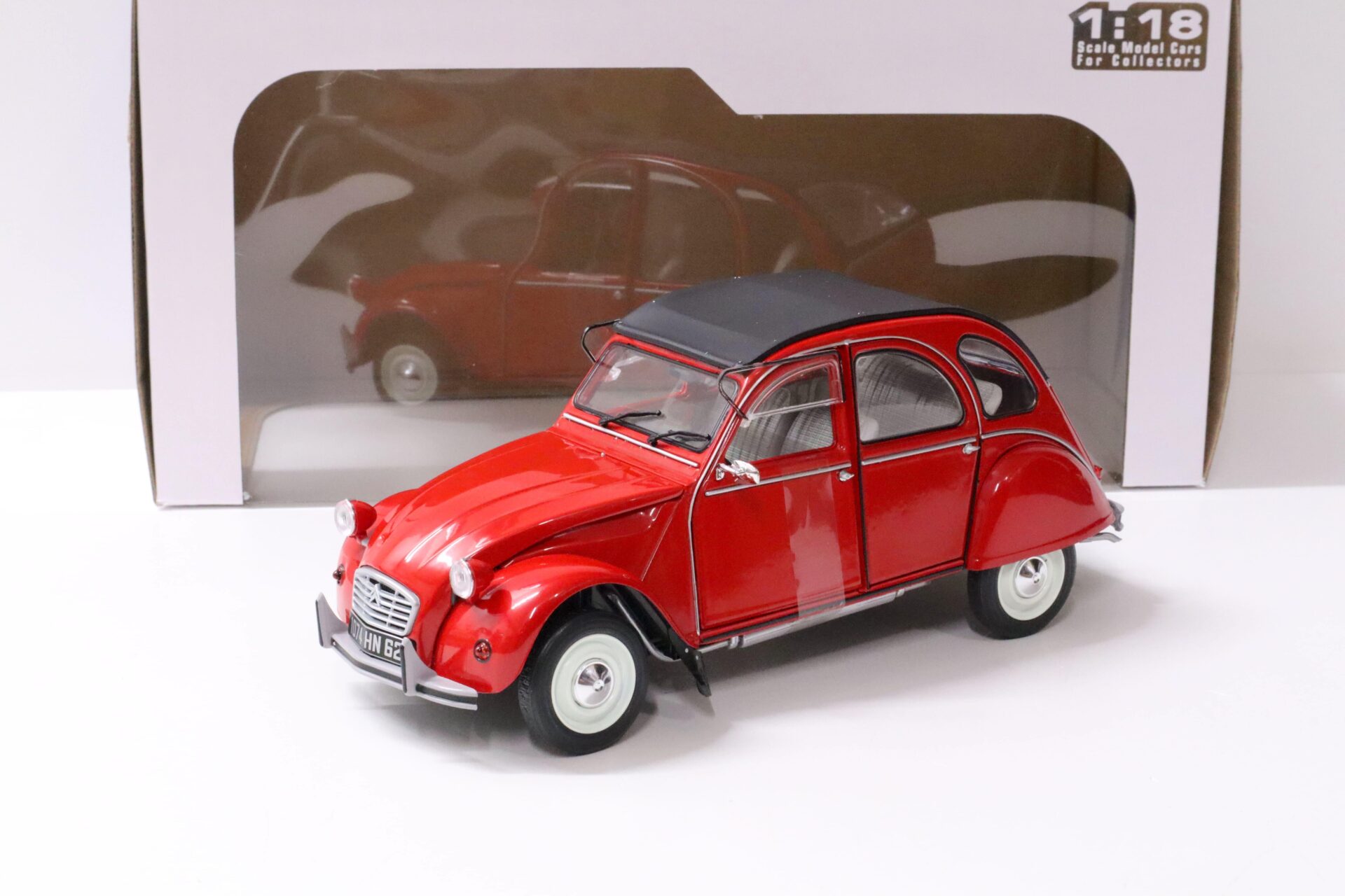 1:18 Solido Citroen 2CV6 Ente red 1982