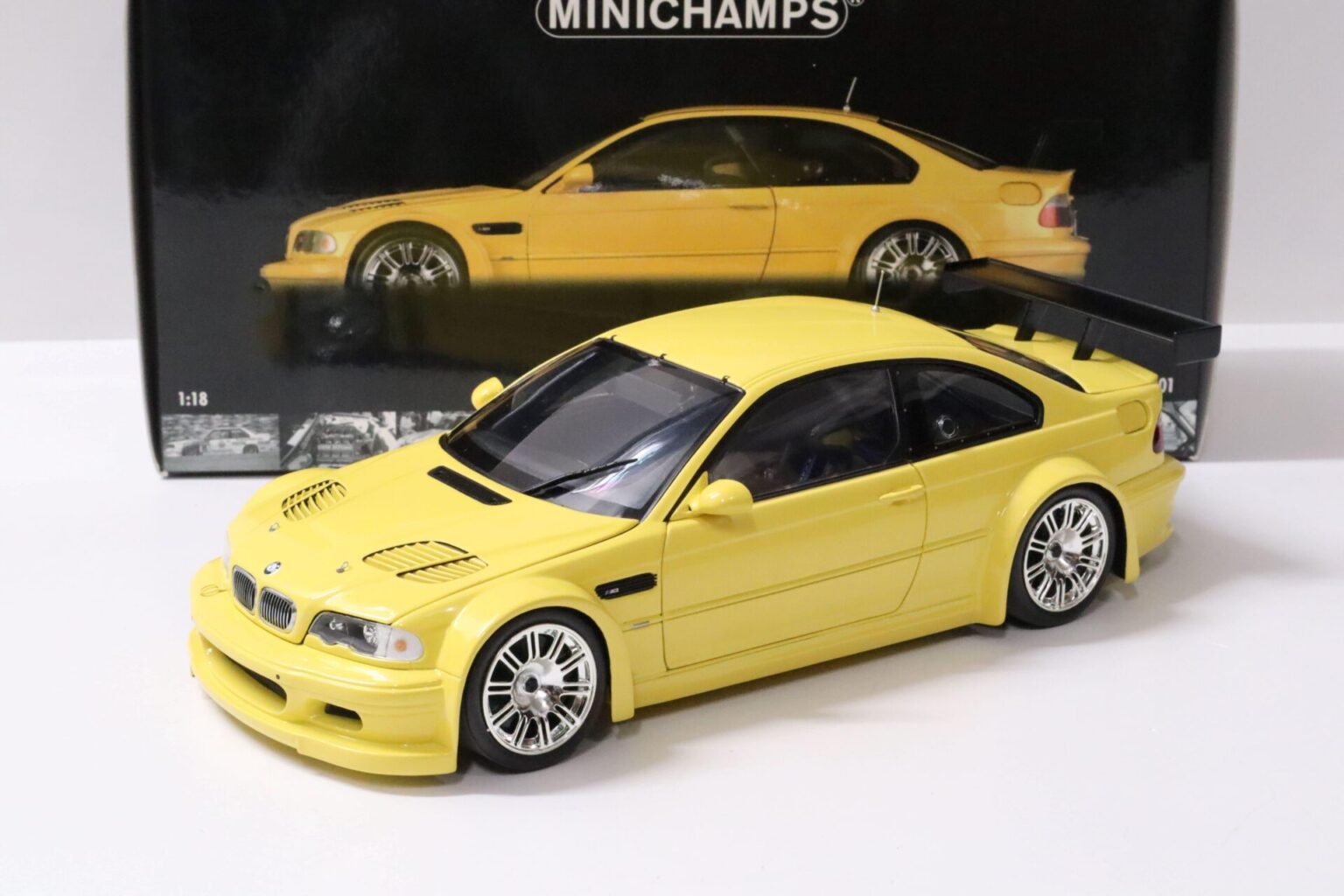 Yellow R46 Gtr 1:18 Minichamps BMW M3 GTR E46 Street 2001 yellow – Premium-Modelcars