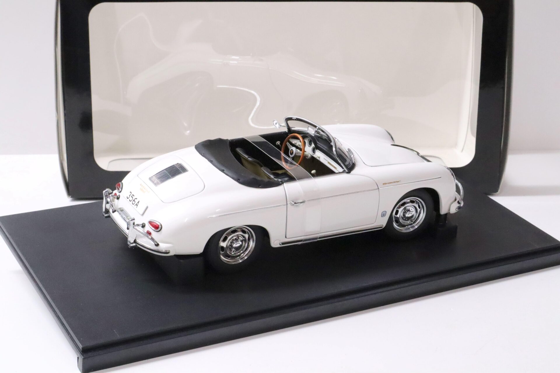1:18 AUTOart Porsche 356A Speedster white