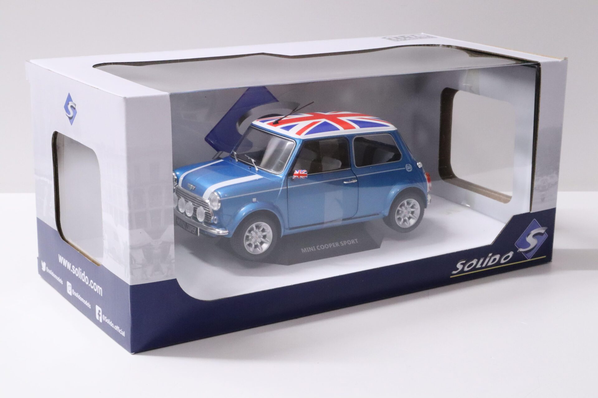 1:18 Solido Mini Cooper Sport Fisherman blue 1997