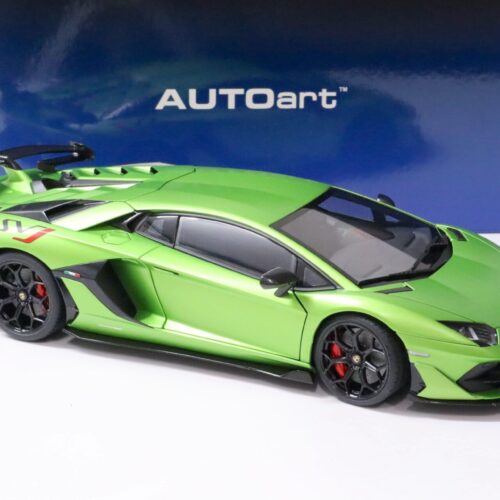 1:18 AUTOart Lamborghini Aventador SVJ 2019 Verde Alceo/ matt green