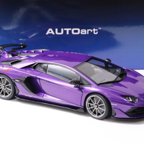 1:18 AUTOart Lamborghini Aventador SVJ 2019 Viola Pasifae/ Pearl purple