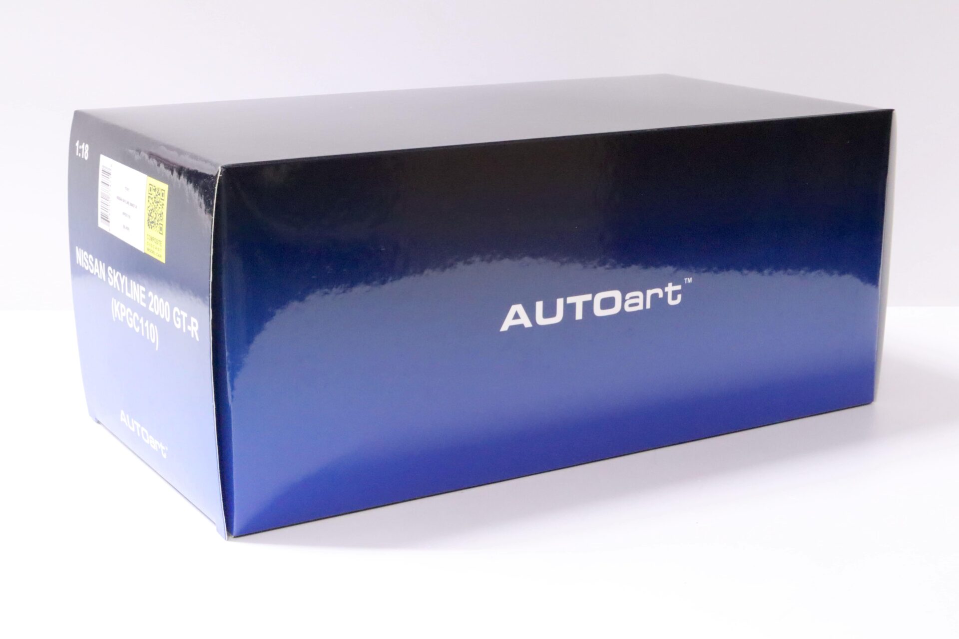 1:18 AUTOart Nissan Skyline 2000 GT-R (KPGC110) silver