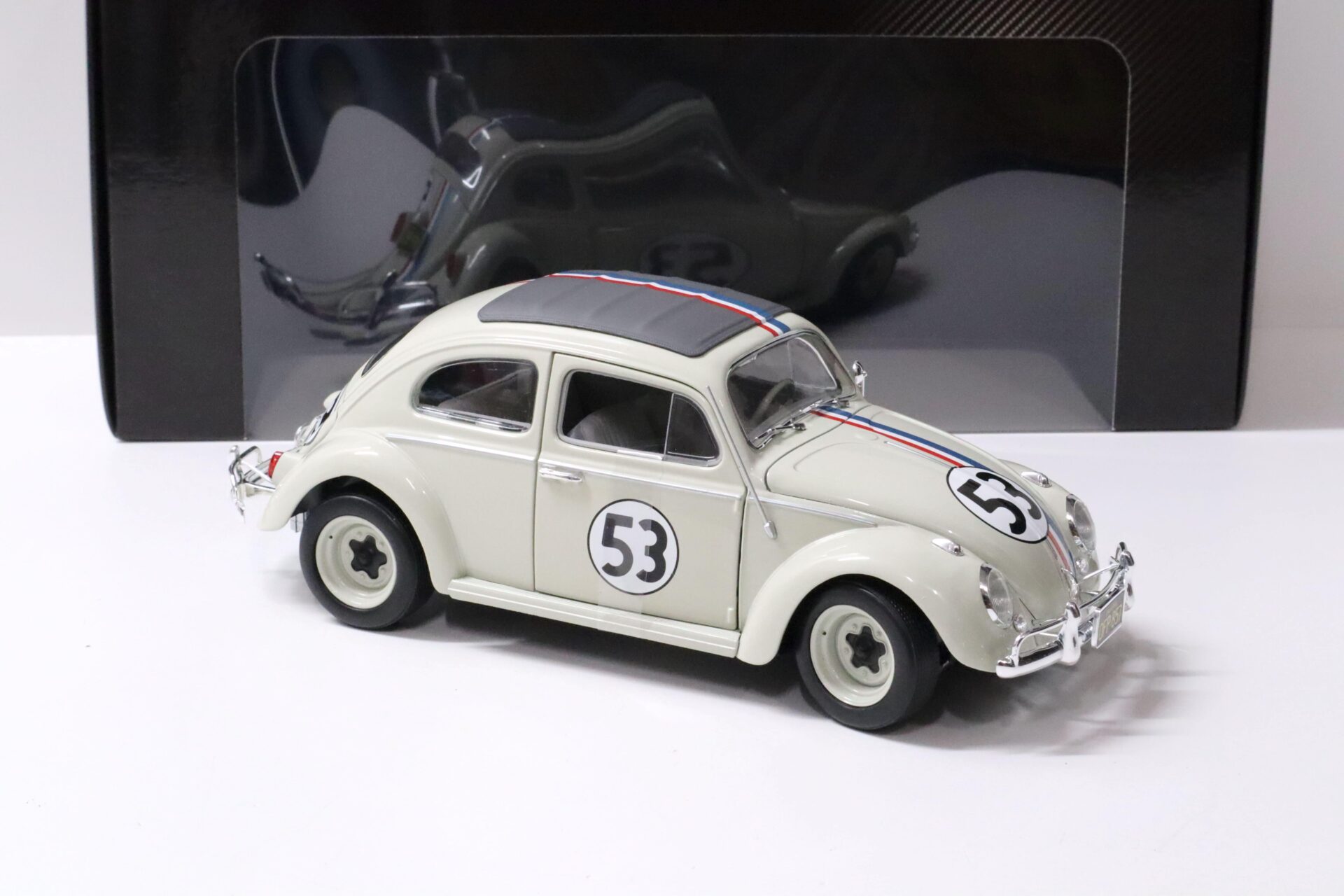 1:18 Hot Wheels VW Käfer HERBIE "THE LOVE BUG" #53