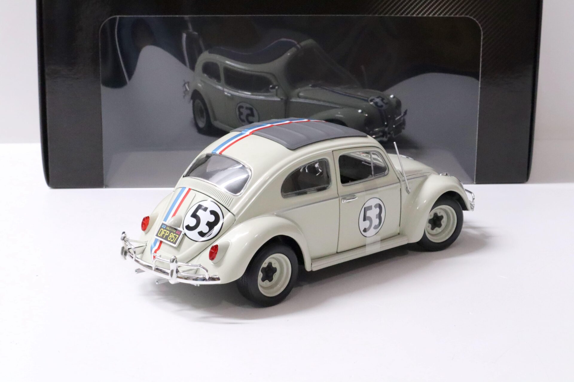 1:18 Hot Wheels VW Käfer HERBIE "THE LOVE BUG" #53