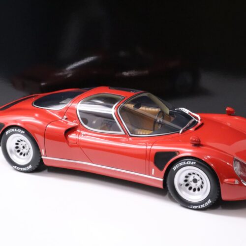 1:12 Premium ClassiXXs Alfa Romeo Tipo 33 Stradale red/ silver wheels