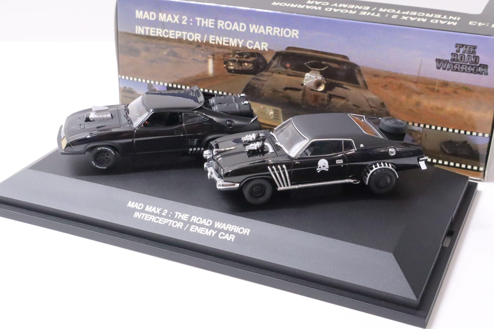 1:43 AUTOart MAD MAX 2: The Road Warrior Intercopter + Enemy Car SET 2 pcs.
