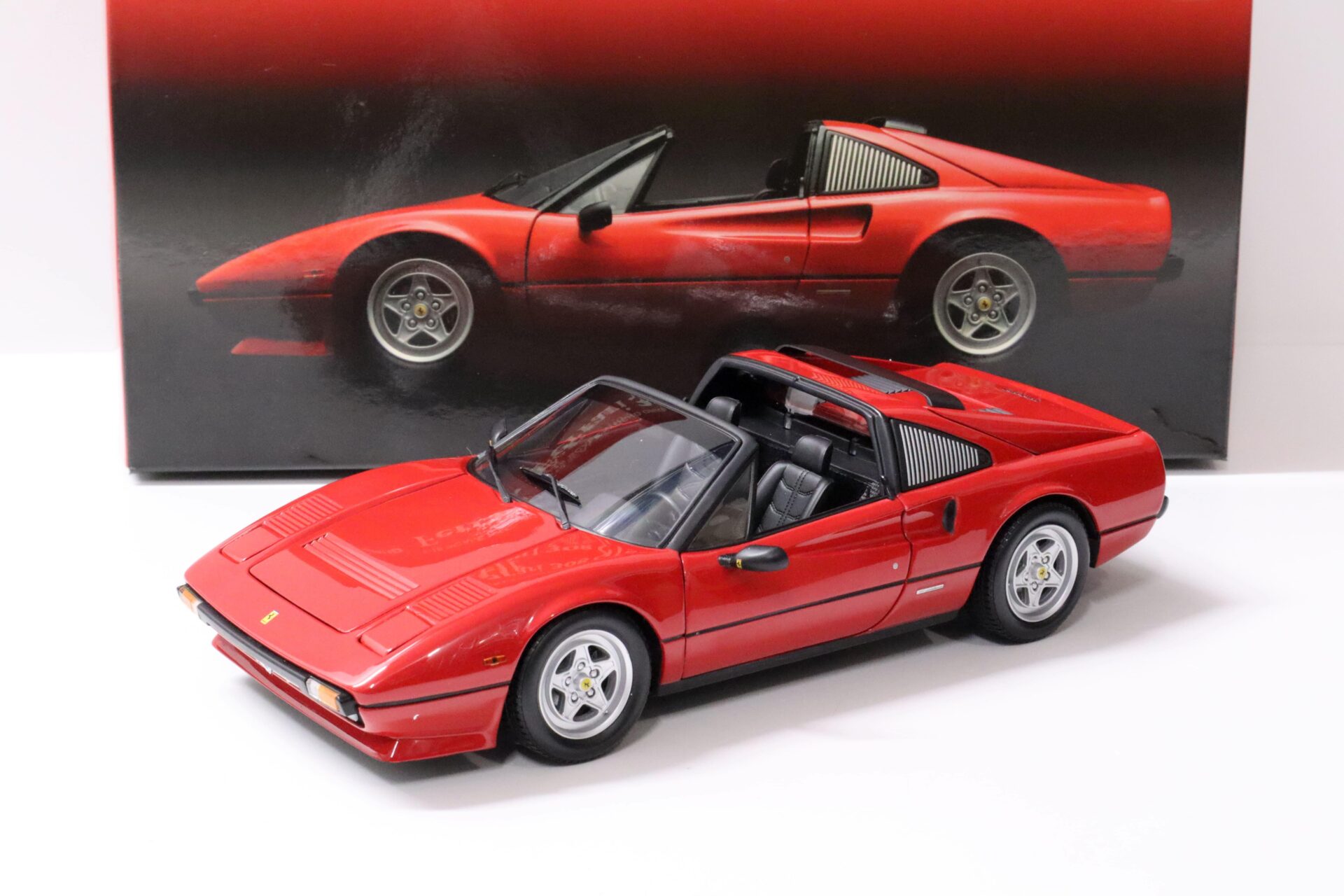 1:18 Kyosho Ferrari 308 GTS Quattrovalvole red